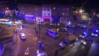 Londra, Finsbury Park: furgone contro la folla. Un morto e otto feriti