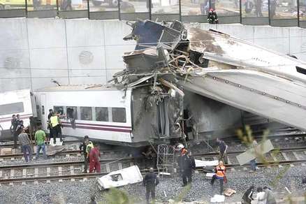 Spagna, incidente ferroviario: salgono a quattro le vittime