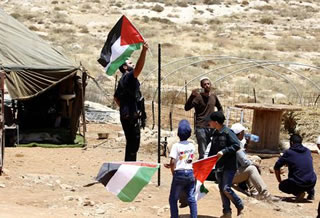 Abu Mazen: i crimini di Israele contro i beduini