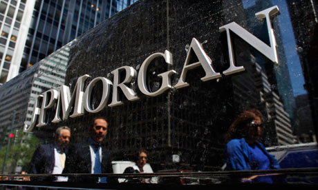 JP Morgan: un altro banchiere si suicida La domanda cui nessuno risponde : perche'?