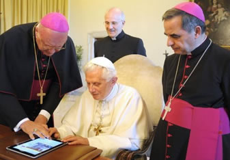 Su Twitter ora c'è anche Benedetto XVI