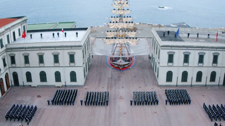 Marina Militare: pubblicato il bando per accedere all'Accademia Navale di Livorno