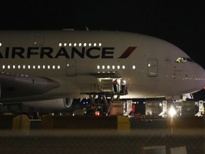 Falso allarme bomba su un volo Air France da Mauritius a Parigi