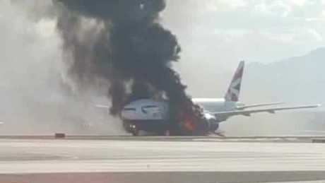 Las Vegas: momenti di terrore. Prende fuoco un Boeing 777 della British Airways