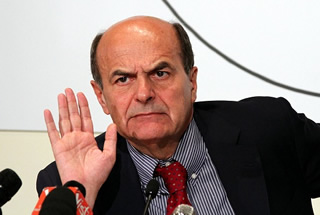 Bersani: 'Prima del voto, un confronto su programma e leadership'