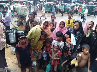 Bangladesh, Campi profughi a Cox’s Bazar: 3 parti su 4 sono a rischio
