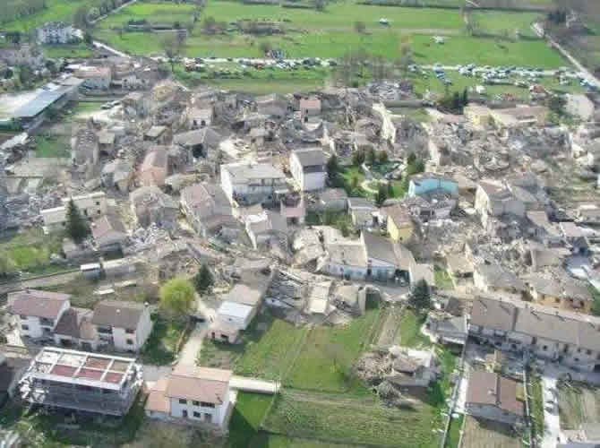 Abruzzo: scandaloso terremoto ed il cratere della vergogna