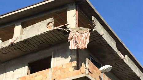 Reggio Calabria: si stacca un balcone, anziana rimane uccisa