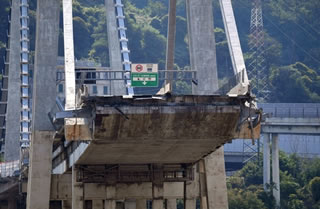 Ponte Morandi: una lettera di Autostrade del Febbraio 2018 'Ponte non sicuro'