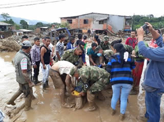 Colombia: 250 morti e oltre 400 feriti a causa di esondazioni e frane