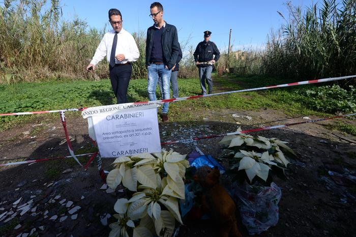 Il piccolo Loris Stival strangolato con una fascetta di plastica. Le contraddizioni della madre