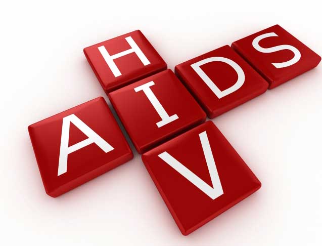 HIV: in Italia oltre 120.000 malati