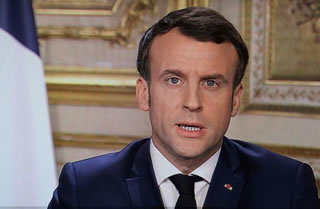 Covid-19 - Macron: 'Siamo in guerra'