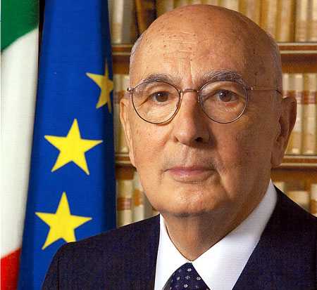 Mai pubblicato in Italia: Giorgio Napolitano e l'ombra dei rimborsi viaggio VIDEO
