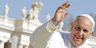 Papa Francesco: 'Fermiamoci'! si rischia la guerra mondiale
