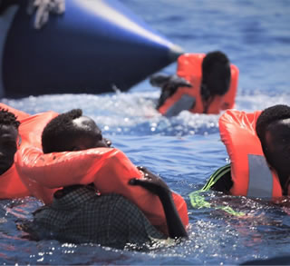 Ocean Viking: MSF e SOS MEDITERRANEE chiedono un porto sicuro 