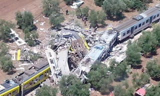 Puglia, incidente ferroviario: sale a 27 il numero delle vittime