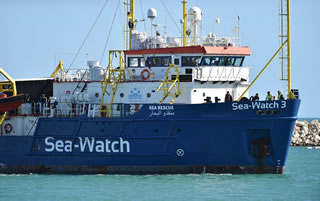 Migranti: appello di 20 Organizzazioni per lo sbarco della nave Sea Watch