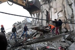Albania: scossa di terremoto 6.5: 6 vittime e 150 feriti