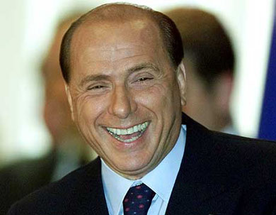 Condanna a Berlusconi, un anno ai servizi sociali