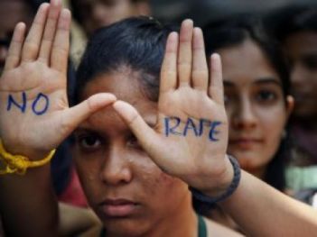 Condanna dell'Unicef per lo stupro di 120 milioni di bambine e ragazze