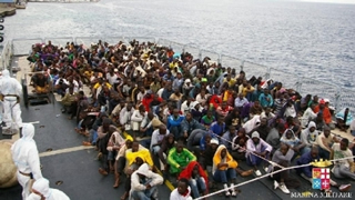 Migranti: a Reggio Calabria ne sono sbarcati 814