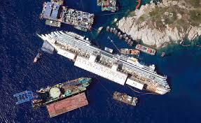 Costa Concordia: 16 anni a Schettino che per ora non va in carcere