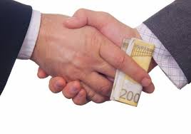 Ufficiale della GDF arrestato con l'accusa di corruzione