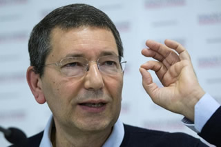 Ignazio Marino si e' dimesso. 'Ma ho 20 giorni per ripensarci