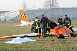 Cremona: precipita ultraleggero. Morti il pilota 27enne e un 17enne