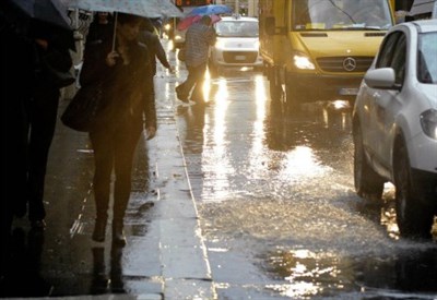 Allerta Meteoin Nord Italia: fiume Tanaro esondato
