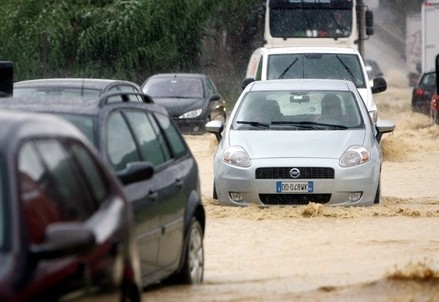 Alluvione nel trevigiano: si cerca di comprendere le cause dell'esondazione del Lienza