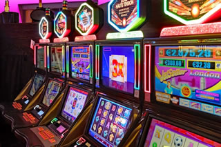 Ludopatia: a Milano il sindaco vieta l'apertura delle sale slot