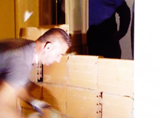  Comiso: coppia si fa murare in casa per evitare lo sfratto
