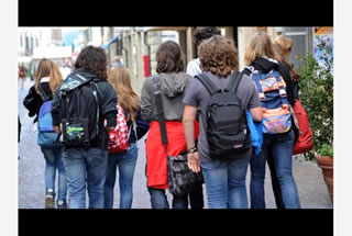 Droga a scuola: preside di Pordenone fa arrivare la Polizia in classe