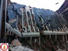 Crolla il tetto di una Chiesa, paura nel veneziano